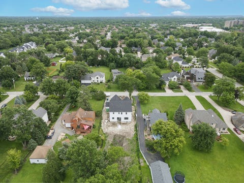 Tiny photo for 6136 Bentley Avenue, Willowbrook, IL 60527 (MLS # 12429066)