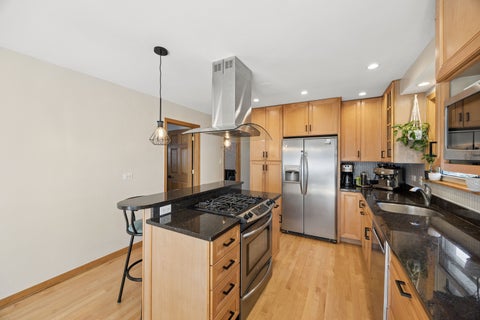 Tiny photo for 9431 Congress Park Avenue, Brookfield, IL 60513 (MLS # 12789671)