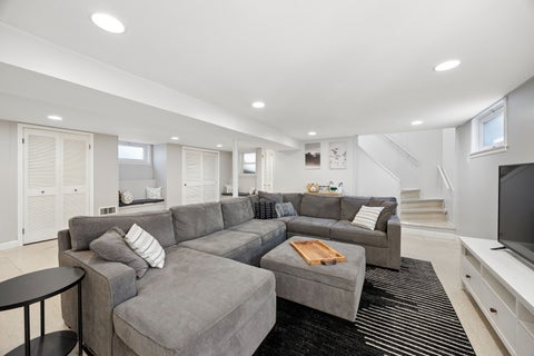 Tiny photo for 9431 Congress Park Avenue, Brookfield, IL 60513 (MLS # 12789671)