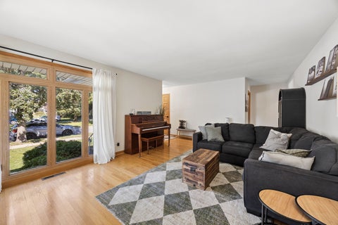 Tiny photo for 9431 Congress Park Avenue, Brookfield, IL 60513 (MLS # 12789671)