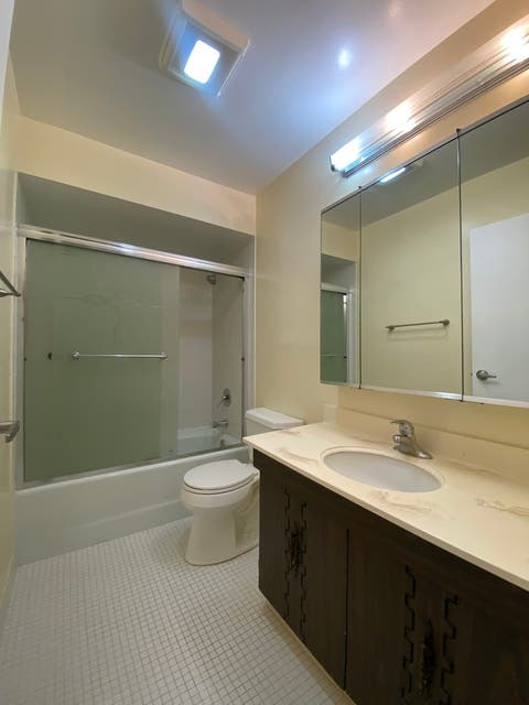 Tiny photo for 9375 LANDINGS Lane #504, Des Plaines, IL 60016 (MLS # 12707365)