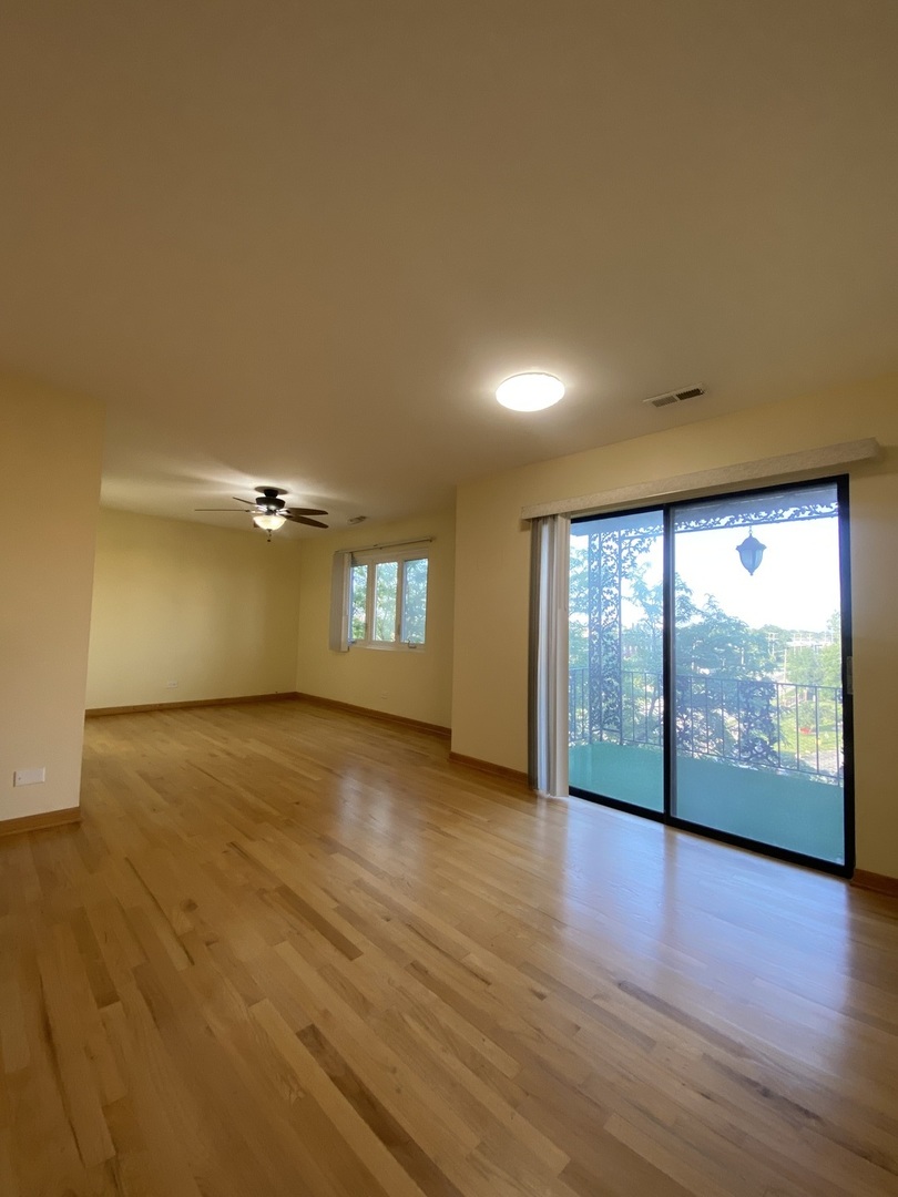 9375 LANDINGS Lane 504