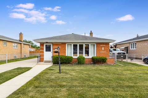 MLS: 12669007