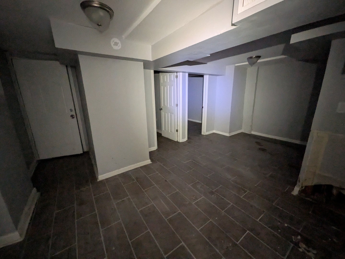 2827 W 22nd Place