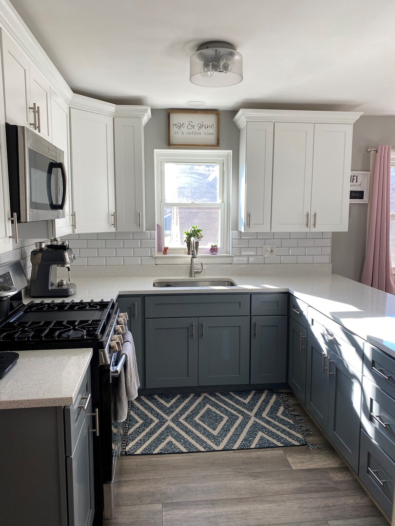 5415 S LATROBE Avenue