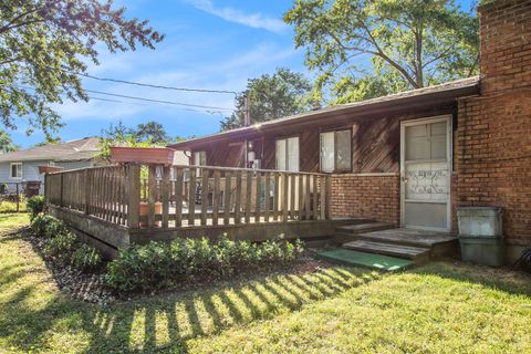 Tiny photo for 505 Wildwood Drive, Park Forest, IL 60466 (MLS # 12475364)
