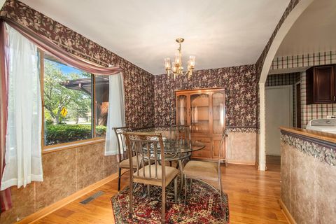 Tiny photo for 505 Wildwood Drive, Park Forest, IL 60466 (MLS # 12475364)