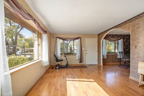 Tiny photo for 505 Wildwood Drive, Park Forest, IL 60466 (MLS # 12475364)