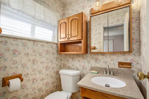Tiny photo for 505 Wildwood Drive, Park Forest, IL 60466 (MLS # 12475364)