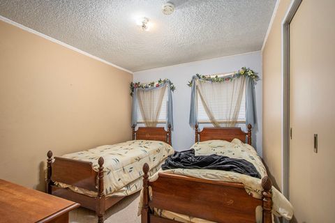 Tiny photo for 505 Wildwood Drive, Park Forest, IL 60466 (MLS # 12475364)