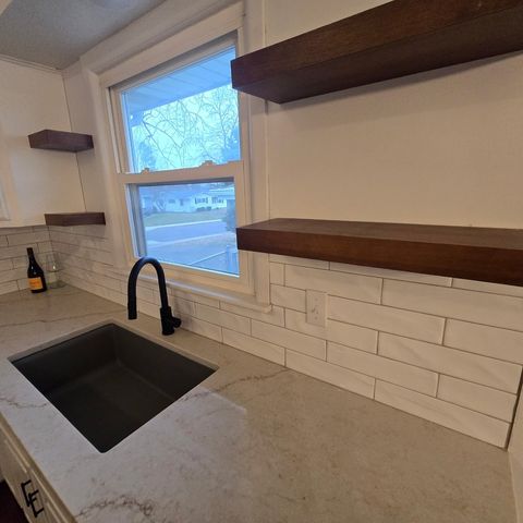 Tiny photo for 2514 W Nottingham Place, Peoria, IL 61614 (MLS # 12533130)