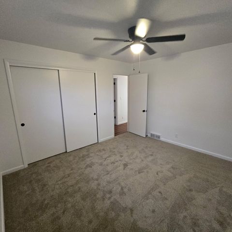 Tiny photo for 2514 W Nottingham Place, Peoria, IL 61614 (MLS # 12533130)