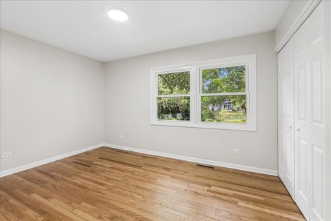 Tiny photo for 4913 Redbird Lane, Crystal Lake, IL 60012 (MLS # 12638265)