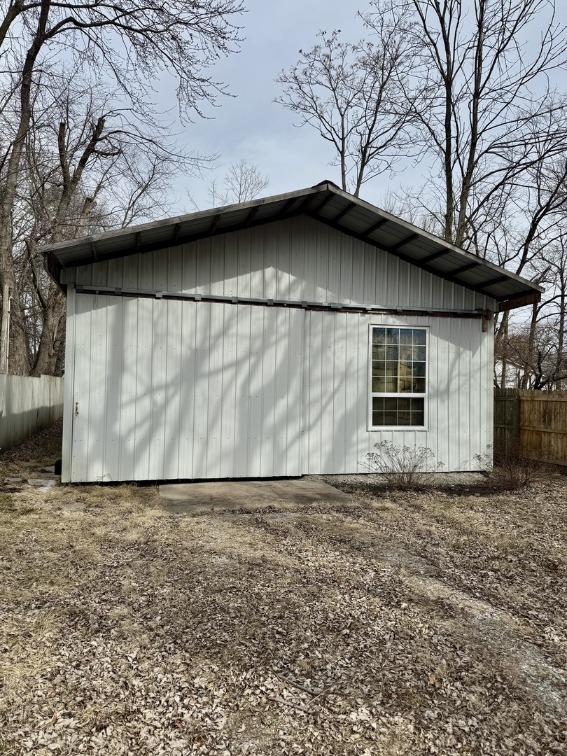 Listing image 1