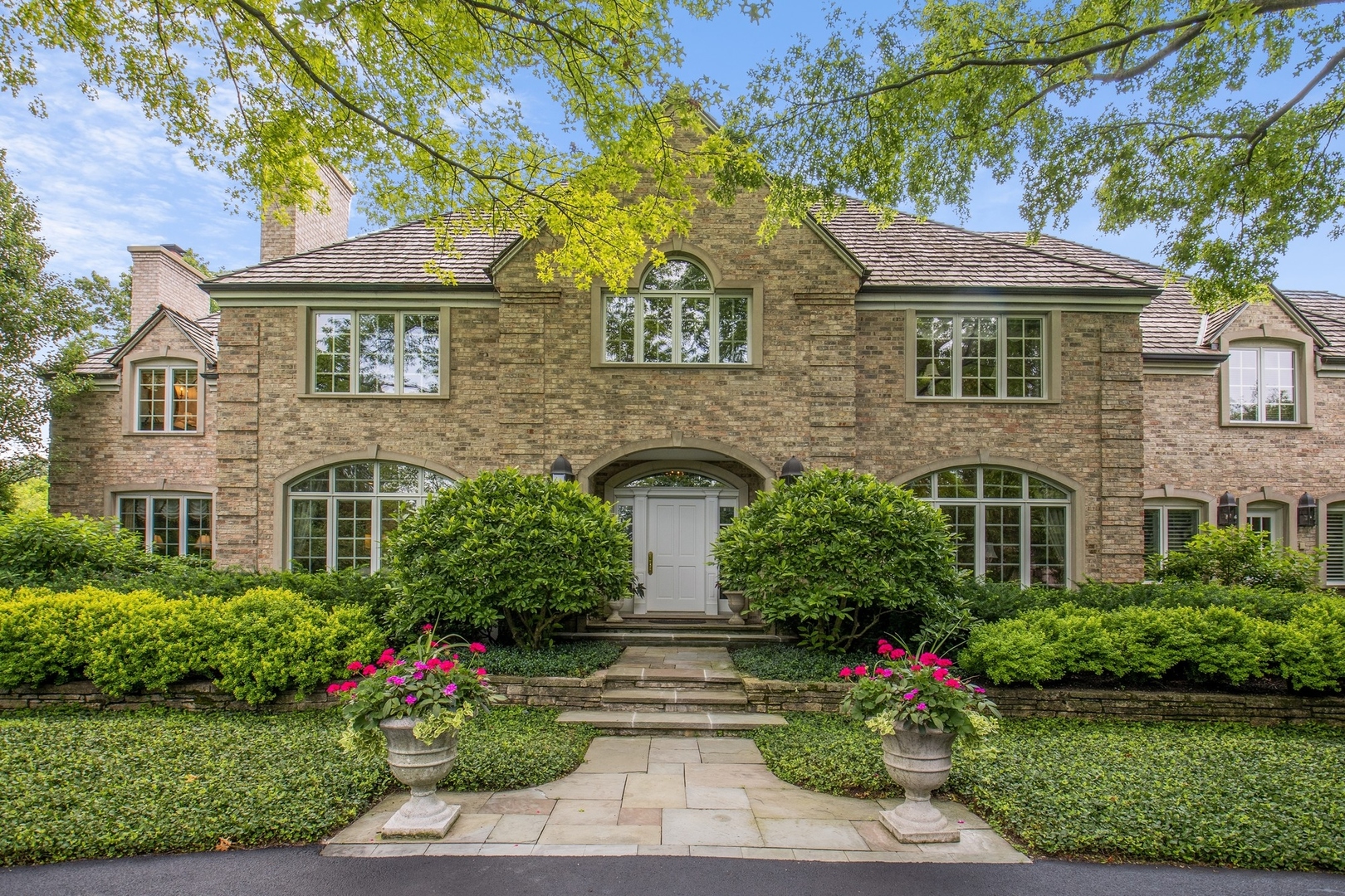 475 Red Fox Lane
