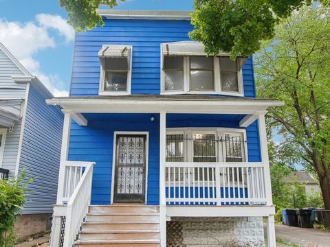 15 E 118th Street Chicago IL 60628