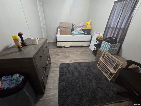 Tiny photo for 303 N MARION Street, Centralia, IL 62801 (MLS # EB458777)