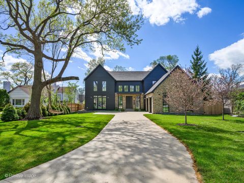 Photo of 1180 Oak Ridge Drive, Glencoe, IL 60022 (MLS # 12522346)