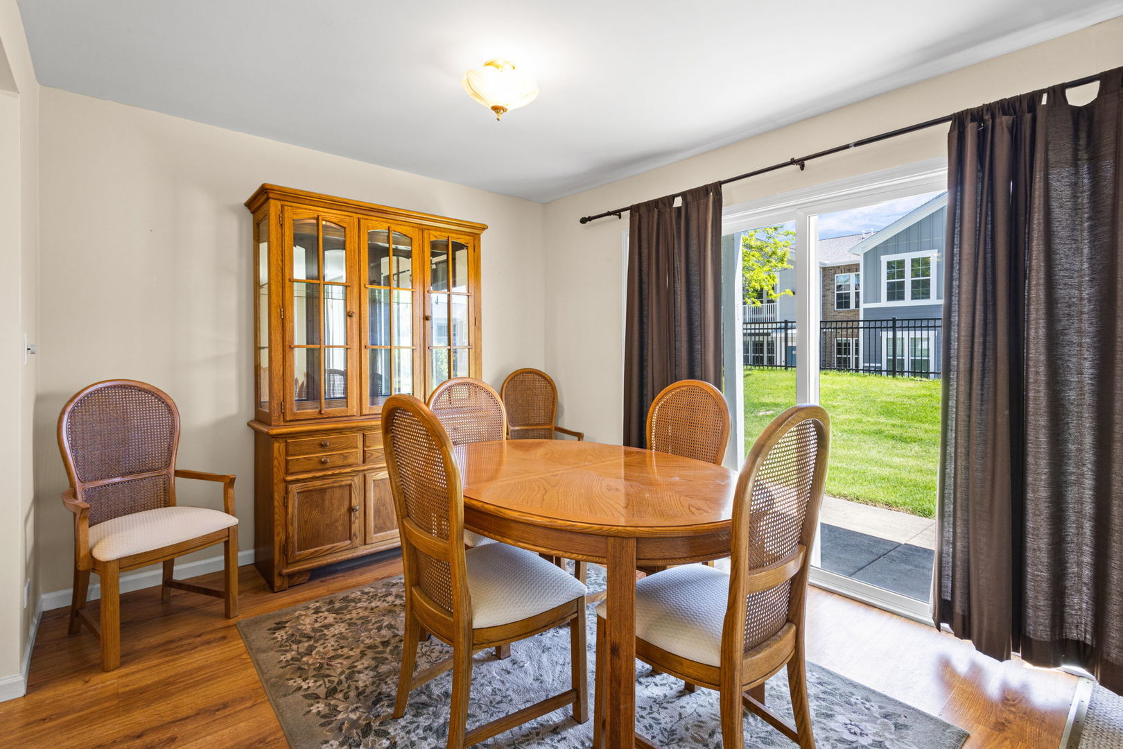1194 Ballantrae Place B