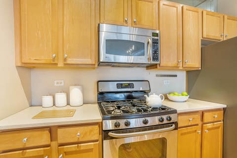 Tiny photo for 1305 S MICHIGAN Avenue #1506, Chicago, IL 60605 (MLS # 12702985)