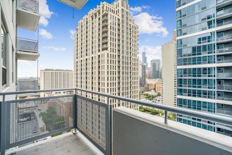Tiny photo for 1305 S MICHIGAN Avenue #1506, Chicago, IL 60605 (MLS # 12702985)