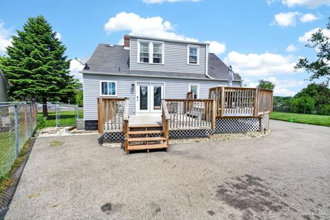 Tiny photo for Lake Villa, IL 60046 (MLS # 12648043)