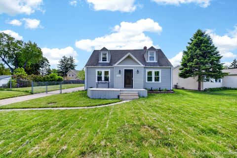 Photo of Lake Villa, IL 60046 (MLS # 12648043)