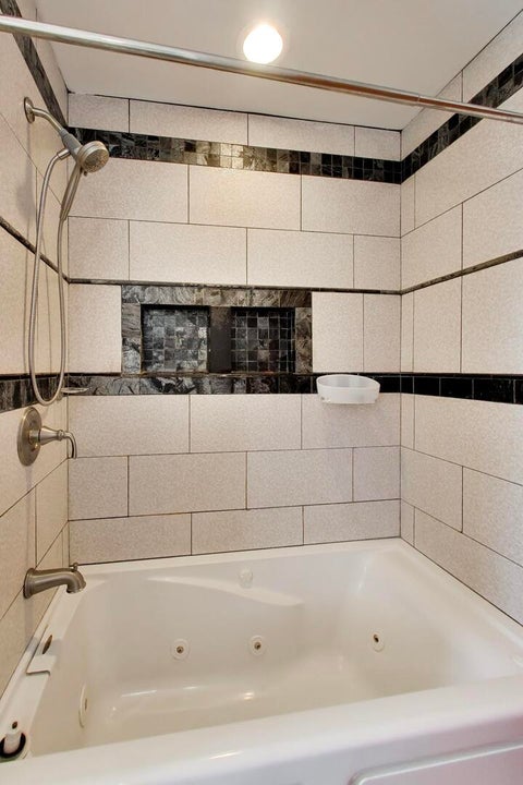 Tiny photo for 655 Flagstaff Lane, Hoffman Estates, IL 60169 (MLS # 12784667)