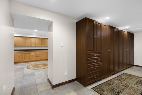 Tiny photo for 14800 108th Avenue, Orland Park, IL 60467 (MLS # 12648263)