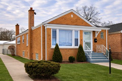 Photo of 10356 S Green Street, Chicago, IL 60643 (MLS # 12606986)