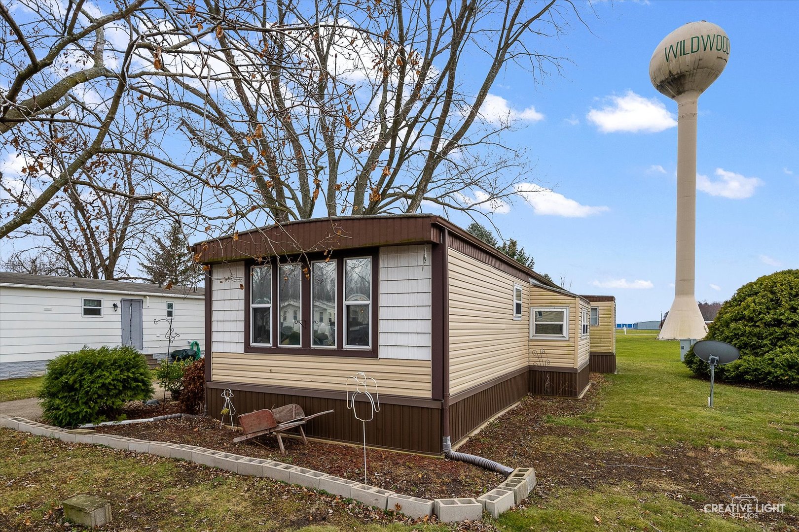 5 Hickory Lane
