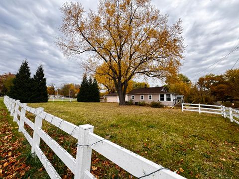 Tiny photo for 2460 NEW MILFORD CHURCH Road, Rockford, IL 61109 (MLS # 12510977)