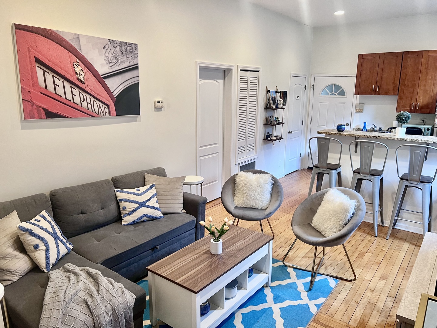 1421 W HURON Street 2R