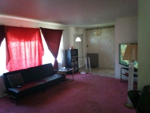 Tiny photo for 15622 Kenwood Avenue, South Holland, IL 60473 (MLS # 12453710)