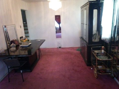 Tiny photo for 15622 Kenwood Avenue, South Holland, IL 60473 (MLS # 12453710)