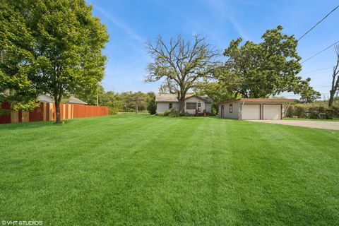 Tiny photo for 4363 W Kennedy Drive, Gurnee, IL 60031 (MLS # 12481913)