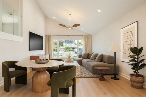 Tiny photo for 1025 N KNIGHT Avenue, Park Ridge, IL 60068 (MLS # 12522186)