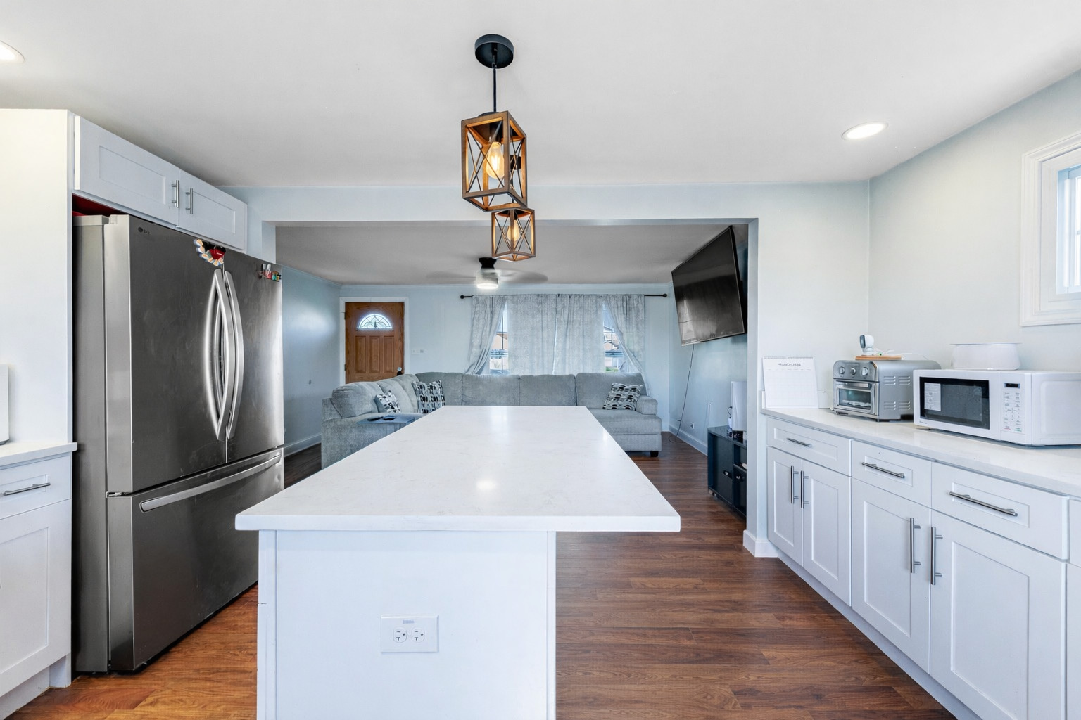 4519 W 90th Place