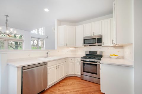 Tiny photo for 215 Wildflower Lane, La Grange, IL 60525 (MLS # 12451476)