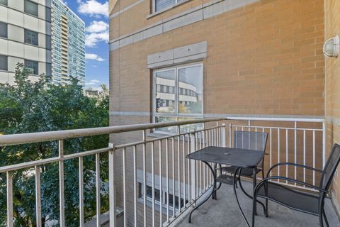 Tiny photo for 1640 Maple Avenue #304, Evanston, IL 60201 (MLS # 12574849)
