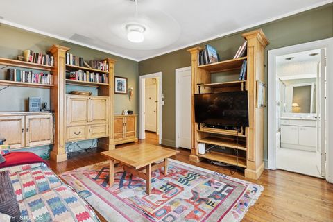 Tiny photo for 5000 S East End Avenue #23A, Chicago, IL 60615 (MLS # 12423063)