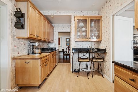 Tiny photo for 5000 S East End Avenue #23A, Chicago, IL 60615 (MLS # 12423063)