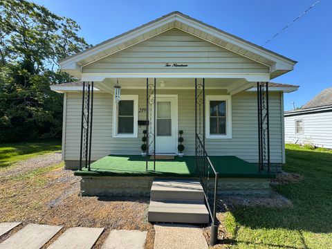 Tiny photo for 219 W 7th Street, Flora, IL 62839 (MLS # 12632984)