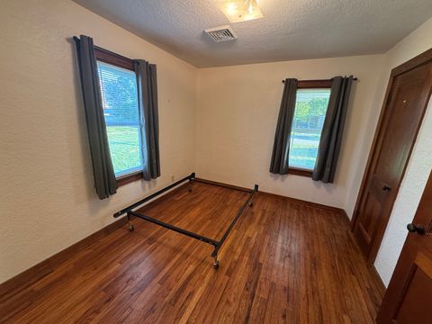 Tiny photo for 219 W 7th Street, Flora, IL 62839 (MLS # 12632984)