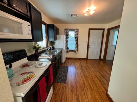 Tiny photo for 219 W 7th Street, Flora, IL 62839 (MLS # 12632984)