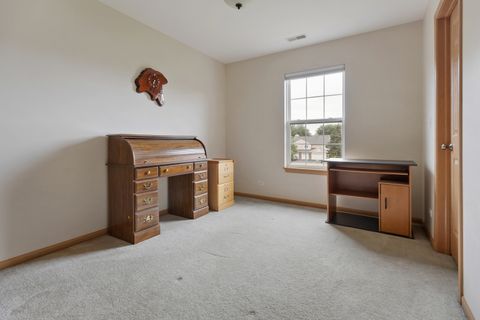 Tiny photo for 69 Colonial Court, Streamwood, IL 60107 (MLS # 12470277)