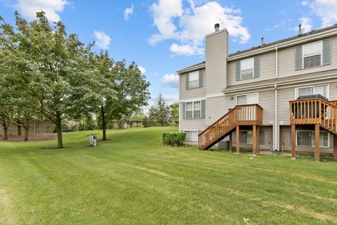 Tiny photo for 69 Colonial Court, Streamwood, IL 60107 (MLS # 12470277)