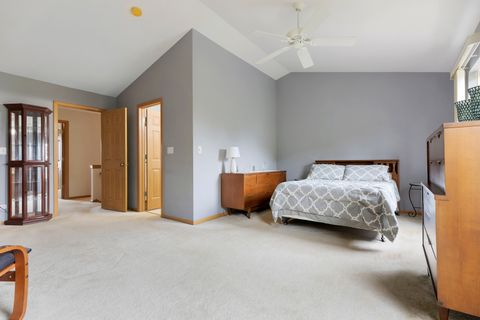Tiny photo for 69 Colonial Court, Streamwood, IL 60107 (MLS # 12470277)