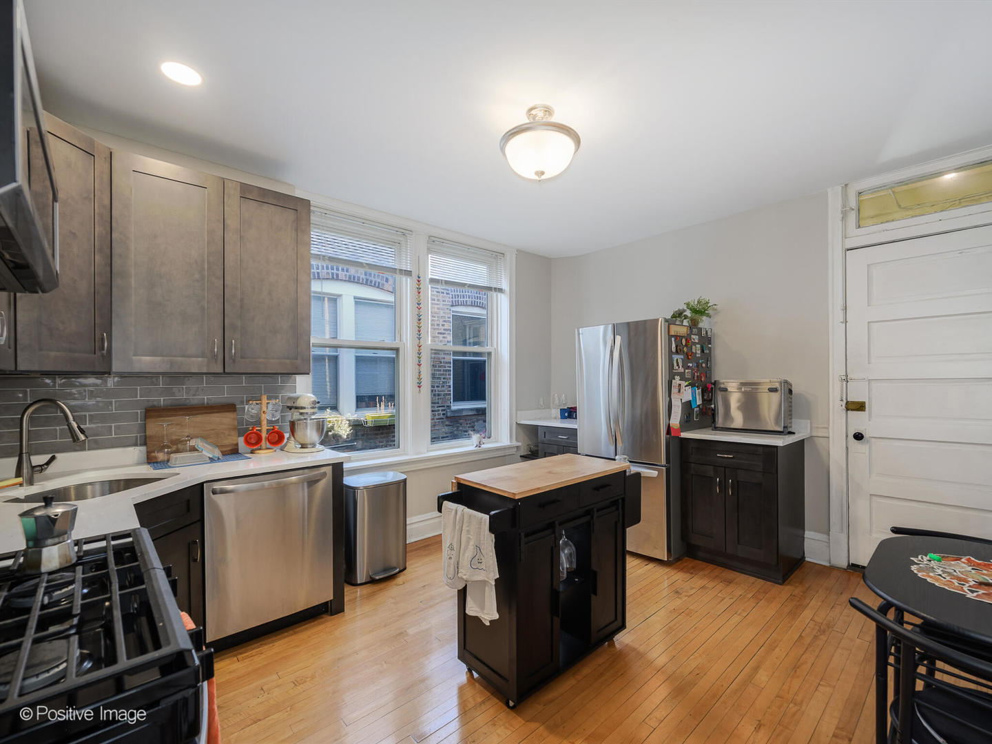 2337 W Thomas Street