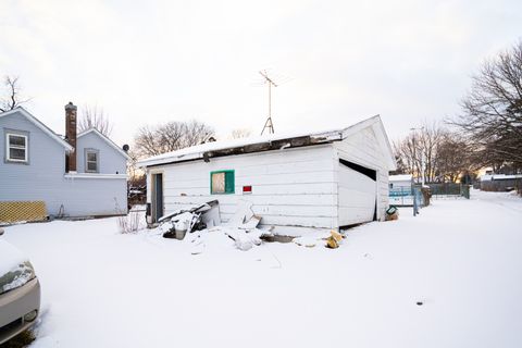 Tiny photo for 918 S Fruit Avenue, Freeport, IL 61032 (MLS # 12450111)